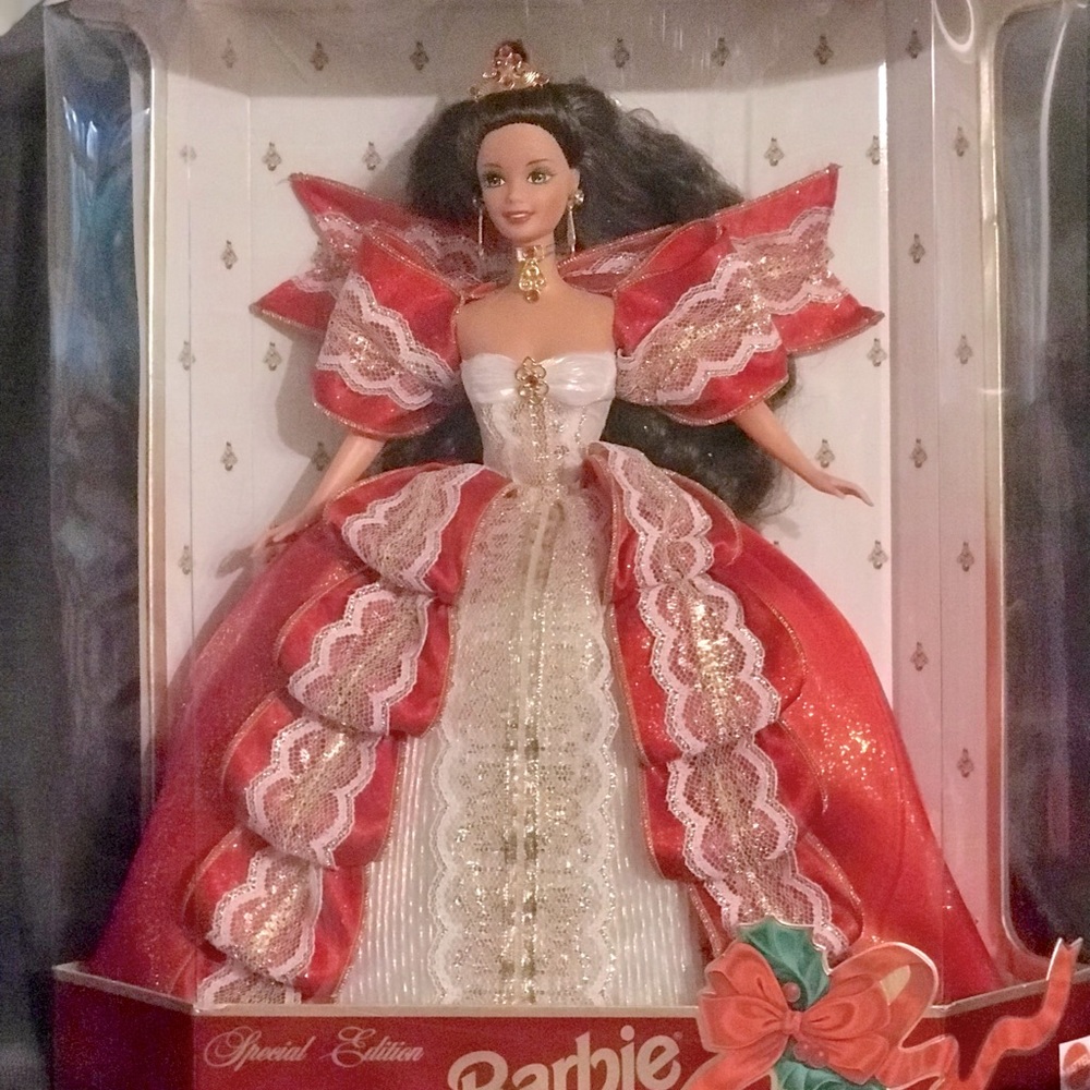 Happy Holidays Special Edition 1997 Barbie Doll